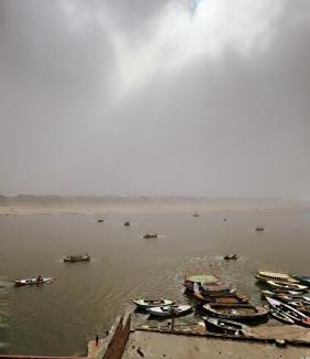Varanasi Cabin | Pet-Friendly Tandon Lodge with Breakfast & Child Services