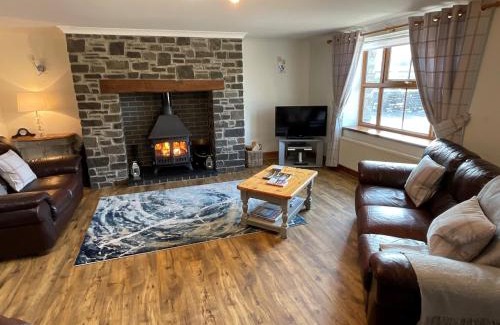 Lampeter House | Pet-Friendly Tangaer Cottage: Rated 9.4/10 by Guests
