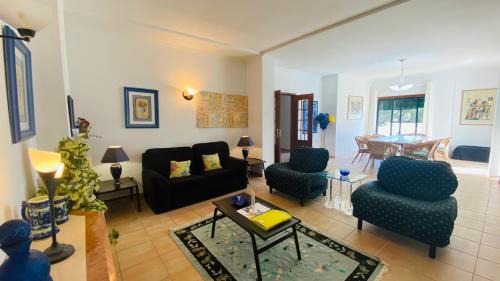 Olhos D'Agua Apartment | Inviting Tangerinne by Check-in Portugal with Ocean View