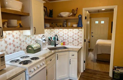 Southern Pines Apartment | Guest Rated: 9.8 at Tanglewood Farm B&B - Tally Ho Suite
