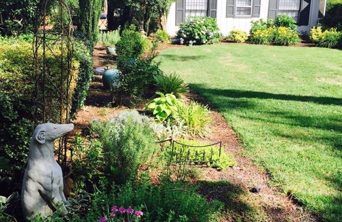 Southern Pines Apartment | Guest Rated: 9.8 at Tanglewood Farm B&B - Tally Ho Suite