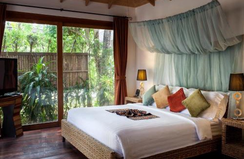 Plai Laem Hotel | Beautiful Tango Luxe Beach Villa with Oceanfront Pool