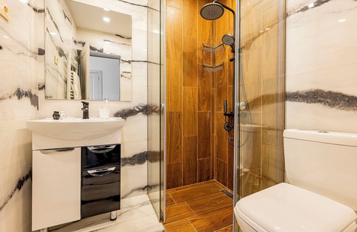 Dilijan Hotel | Exceptional Taniqinn Dilijan Hotel with Family-Friendly Amenities