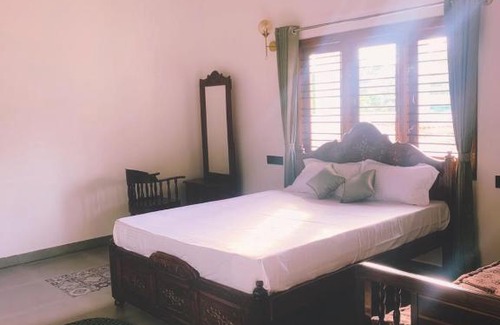 Belur Bed & Breakfast | Cozy Stays at Taniva Dani with Hot Tub & Pet Friendly Options