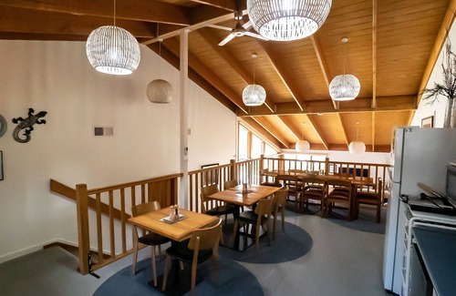 Baw Baw Village Cabin | Couples Retreat at Tanjil Creek Lodge - Rated 10/10 Stay