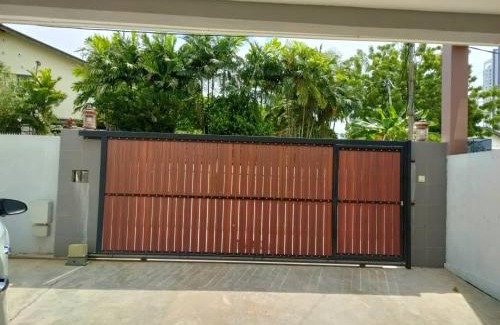 Tanjung Bungah House | Ideal Tanjung Bungah House for Large Groups & Families