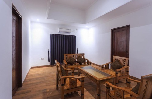 Labuan Bajo House | Relax at Tanjung Lima Villas Labuan Bajo with Pool & Breakfast