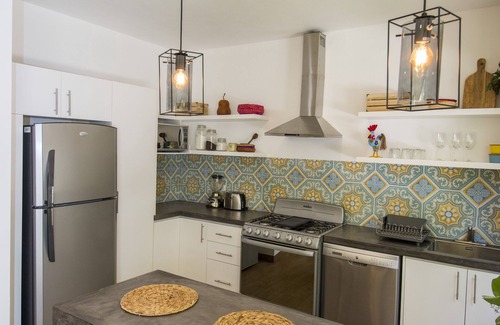 Merida Municipality House | Top-Rated Tannah Home with Oceanfront Pool and Spa