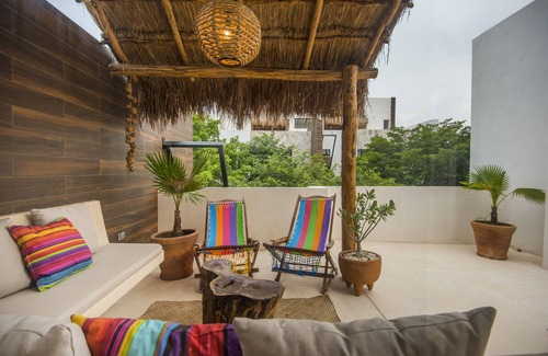 Merida Municipality House | Top-Rated Tannah Home with Oceanfront Pool and Spa