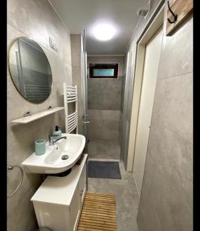 Spital am Semmering House | Relaxing Tannenhof Apartment with Hot Tub & Family-Friendly Amenities