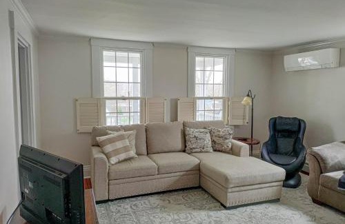 Bucksport House | Pet-Friendly Retreat at Tannery Brook Cottage