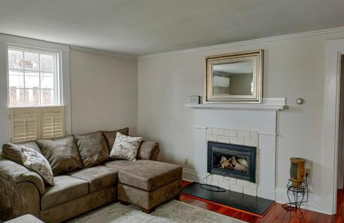 Bucksport House | Pet-Friendly Retreat at Tannery Brook Cottage