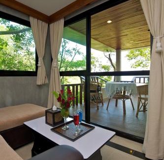 Koh Tao Resort | Relax at Tanote Villa SHA Extra Plus with Private Beach Access