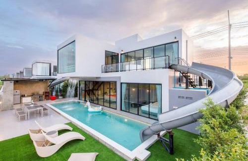 Hin Lek Fai Villa | Experience Tantawan Poolvilla Huahin: Pet-Friendly Oasis