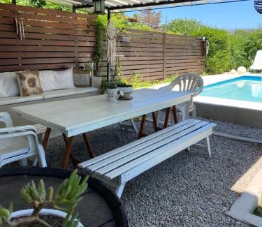 Tanti House | CASA EN TANTI: Oceanfront Retreat with Family-Friendly Vibes