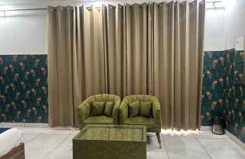 New Manali Hotel | Discover Tanvi Premium Residency in Gurugram - 4-Star Comfort