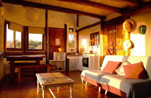 Maldonado House | Discover Tao Sierras De Aigua: Pool, Hot Tub & Breakfast
