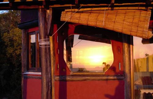 Maldonado House | Discover Tao Sierras De Aigua: Pool, Hot Tub & Breakfast