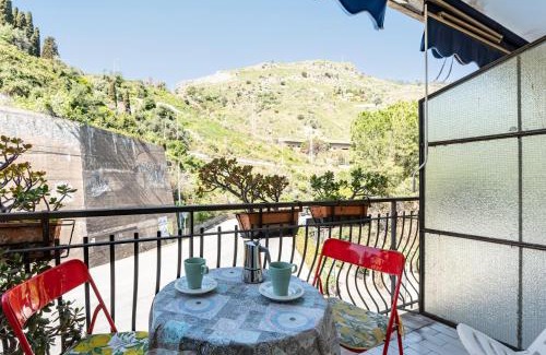 Spisone Apartment | Cozy Taormina Apt Just Steps from the Beach