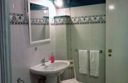 Viseu Apartment | Relaxing Oceanfront Retreat at Tapada Flats with Pool