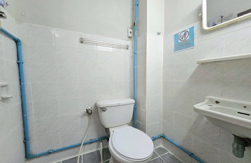 Thapae Hotel | Budget-Friendly Tapae Inn Hotel with Breakfast & Family Focus