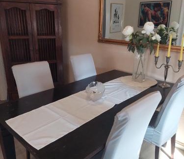 Viersen Apartment | Family-Friendly Tapas Restaurant with High Guest Ratings