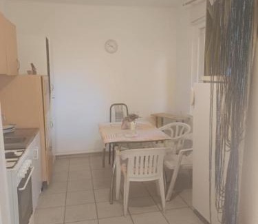 Tapolca Apartment | Tapolcai Tóparti Fészek