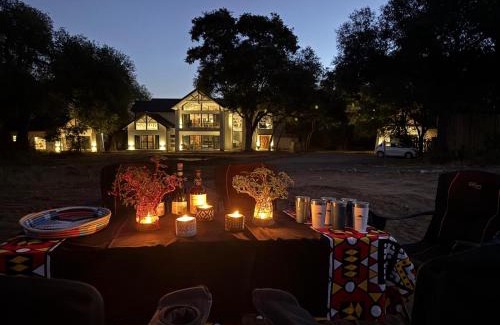 Limpopo-Lipadi Private Game Reserve Villa | Tapologo River Lodge