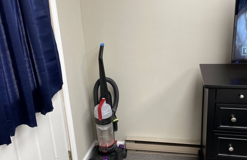 Baldwinsville Apartment | Pet-Friendly Tappan Loft in Central Village - 10/10 Rating