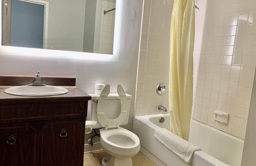 Central Nyack Hotel | Cozy Tappan Zee Hotel with Spa & Family-Friendly Amenities