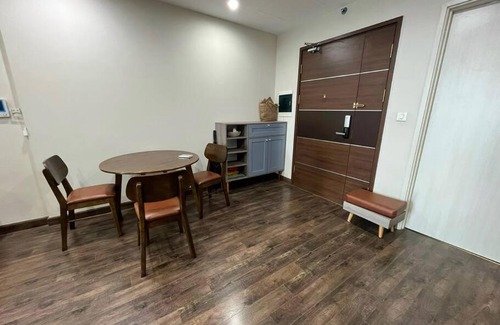 Thanh Xuan Apartment | Pet-Friendly Oceanfront Retreat: Tap’s Home, 4-Star Stay