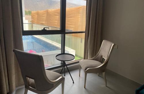 Taqah Villa | Experience Taqah Hills: Family-Friendly with Pool Access