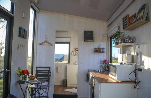 Midhirst House | Explore Taranaki Creekside KEA: Family-Friendly Retreat