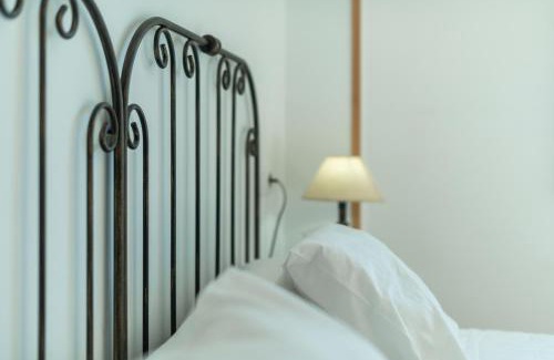 Posada de Llanes Apartment | Relaxing Retreat: Tarantino Apartment with Pool & Beach Access