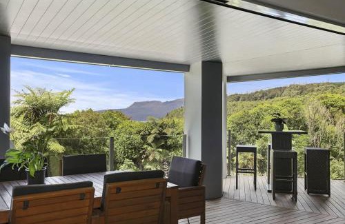 Lake Tarawera House | Experience Family-Friendly Holiday Homes in New Zealand