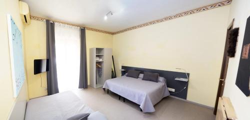 Tarquinia Bed & Breakfast | Cozy Tarchon B&B with Ocean View and Private Beach Access