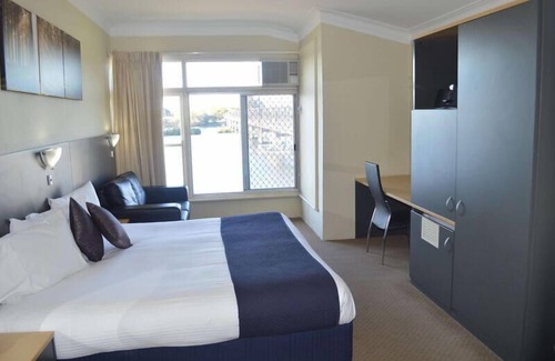 Taree Hotel | Taree Motor Inn