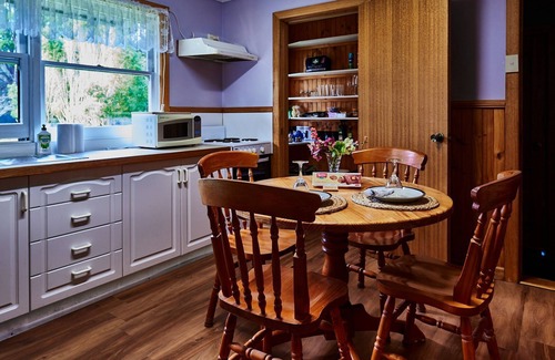 Roger River Cottage | Explore Tarkinegrove: A Gateway to Nature's Adventure