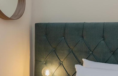 Safed Old City Apartment | Unforgettable Tarpat Experience with Family-Friendly Amenities