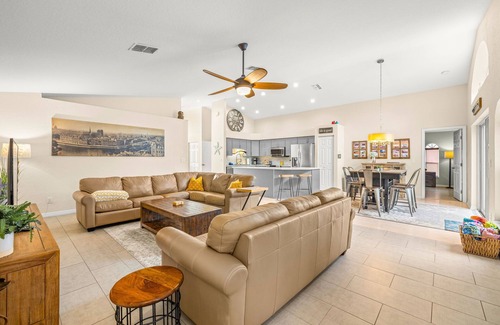 Tarpon Springs House | Unforgettable Tarpon Springs Escape with Pool and Ocean View