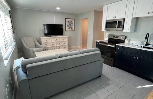 Sanibel Hotel | Ocean View Retreat at Tarpon Tale Inn - Rated 9.6/10