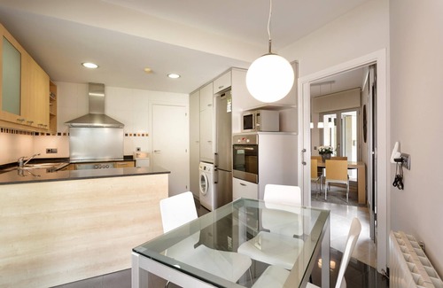 Arenys de Munt House | TARRACO: Elegant Design & Privacy, 10 Min from the Beach