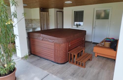 Tazlar House | Family-Friendly Tartós Szegfű Vendégház with Kitchen Access