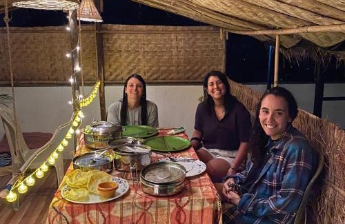 Kamalapur House | Host Your Adventures at Tarzan Homestay Hampi - Pet Friendly!