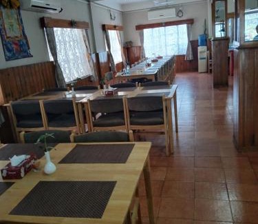 Khuruthang Bed & Breakfast | Family-Friendly Stays at Tashi Yarphel Hotel