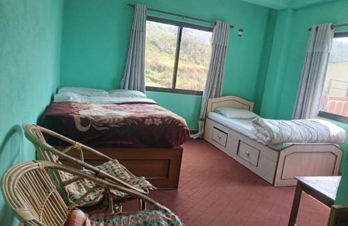 Dhulikhel House | Budget-Friendly Tashidelek Guest Lodge with Breakfast Included