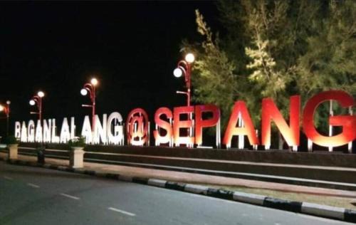 Sungai Pelek Villa | Tasik Dedap