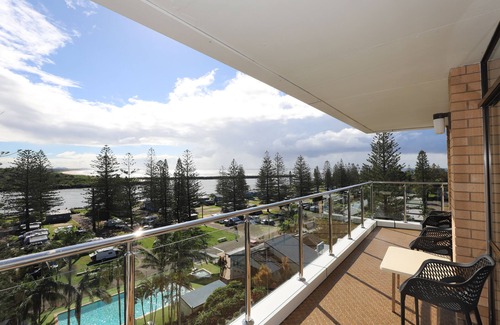 Port Macquarie Apartment | Experience Oceanfront Bliss at Tasman 17 with Scenic Views