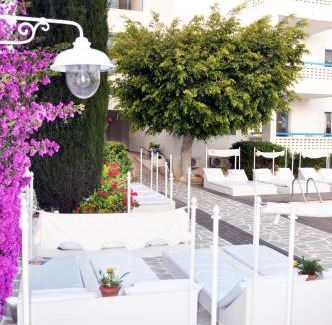 Paphos Apartment | Experience Tasmaria Aparthotel: Oceanfront Bliss Awaits