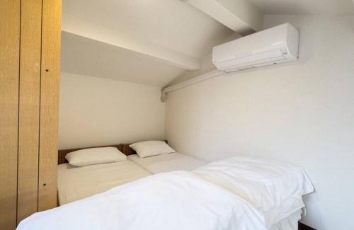 Nakatsu Apartment | Convenient Tasone Urban Stay in Osaka Near Umeda Nakatsu